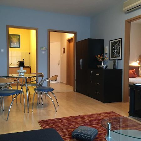 ヘーヴィーズRomai Apartmanhazアパートメント エクステリア 写真