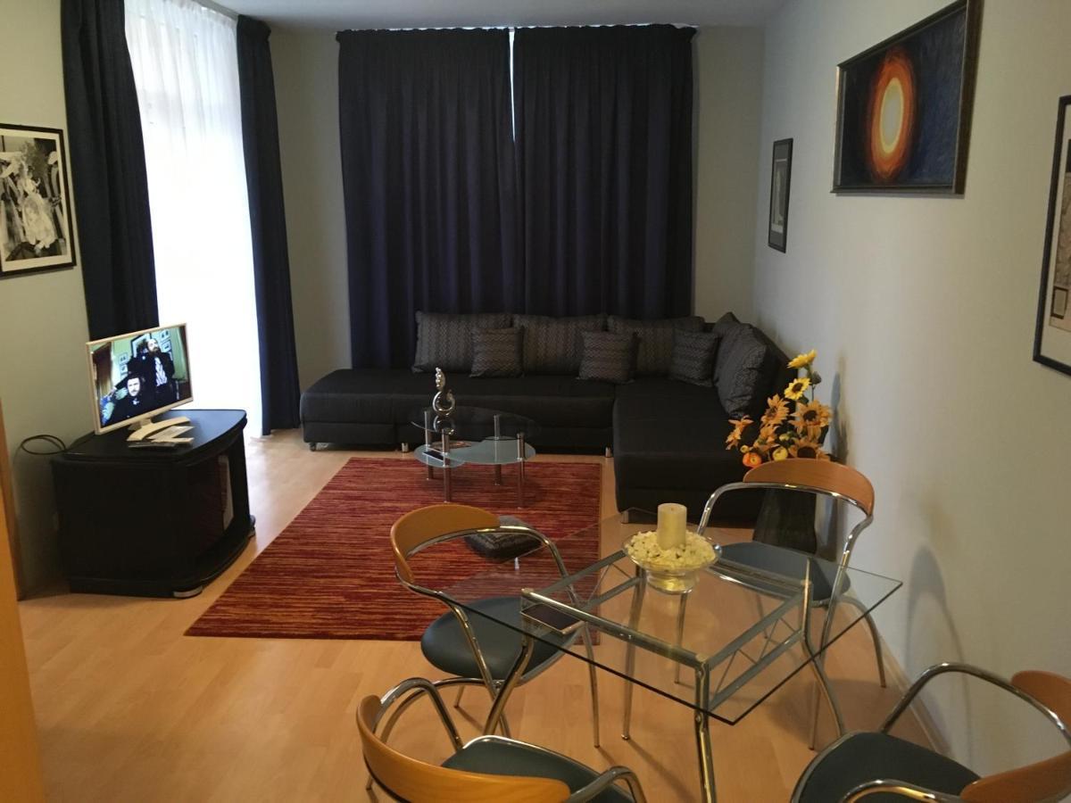 ヘーヴィーズRomai Apartmanhazアパートメント エクステリア 写真